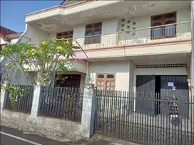 rumah besar luas 268 depan jalan tol dekat kampus ITN di karanlo indah