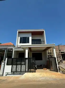 RUMAH 2 LANTAI BAGUS LT125m² DEKAT UNNES