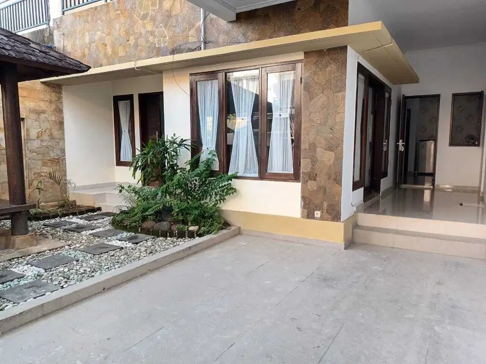 DIJUAL RUMAH LANTAI 2 ONE GATE Sistem LOKASI JIMBARAN BAWAH
