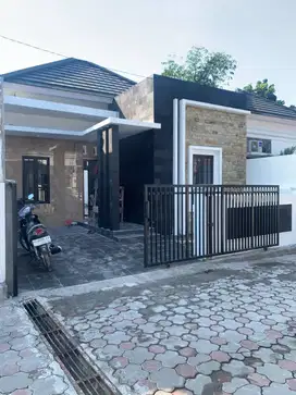 RUMAH DALAM CLUSTER BELAKANG KAMPUS UII