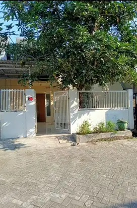 Rumah siap huni gunung anyar Surabaya timur
