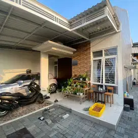 Dijual Rumah Hook Grand Royal Regency Siap Huni wage