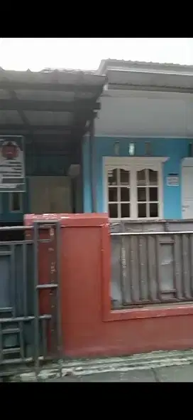 Rumah Redy  SHM masuk mobil dekat RSUD Depok