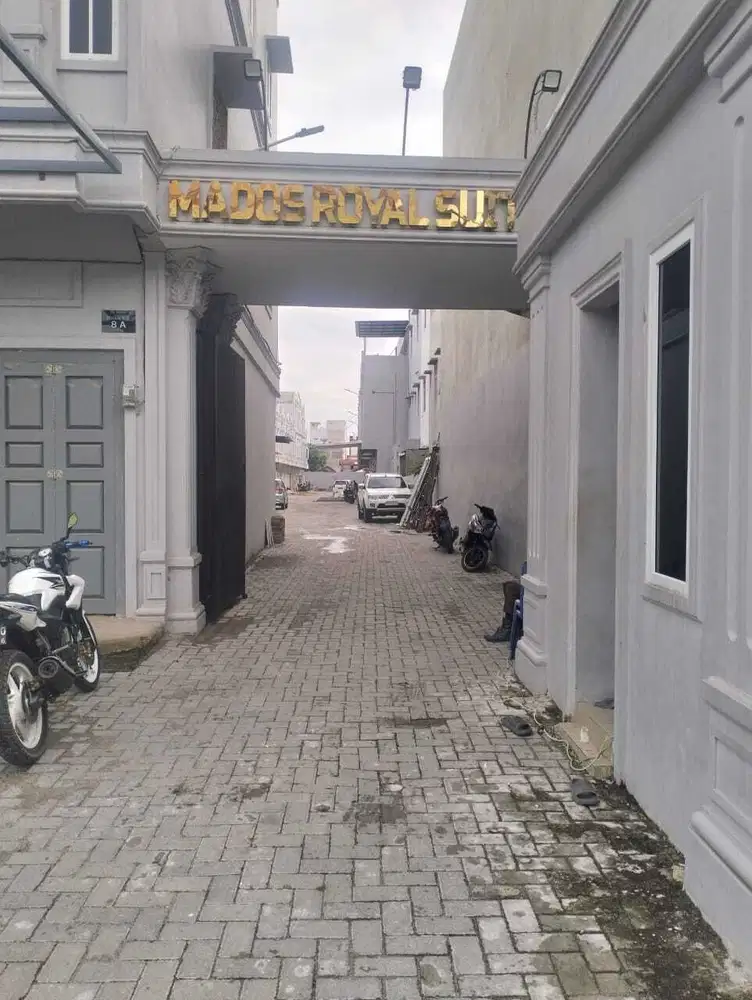 Dijual Cepat Rumah Mados Royal Suite Krakatau