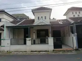 Di jual rumah second
