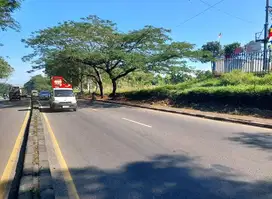 Tanah darat pinggir jln Raya Bandung Garut Cicalengka