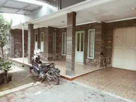 Jual Rumah Lama Terawat di Sayap Supratman Bandung