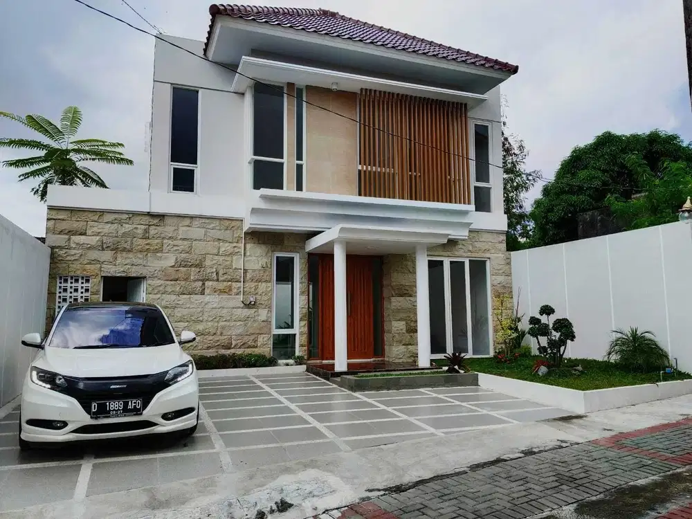 Dijual Rumah Baru Tanah Luas Lokasi Strategis