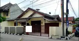 RUMAH di GALAXY, BEKASI