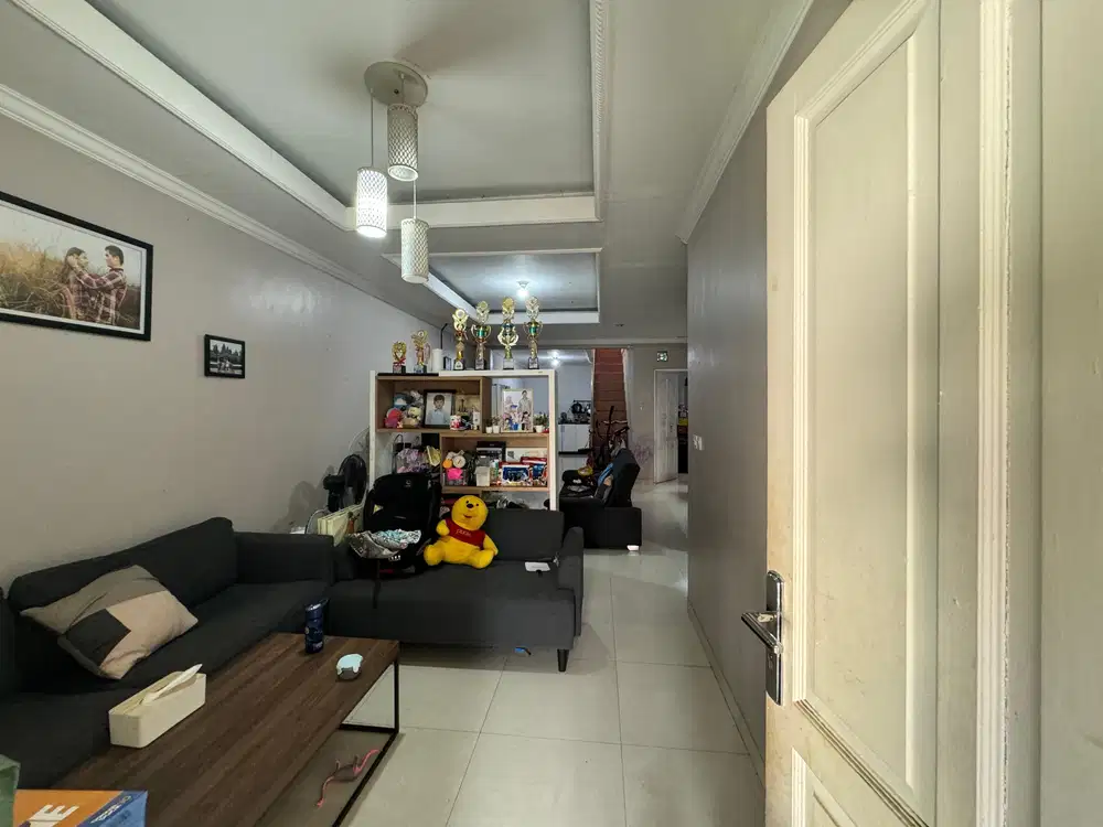 Rumah Bekasi 2 Lantai dalam Komplek Lokasi Strategis Siap Huni