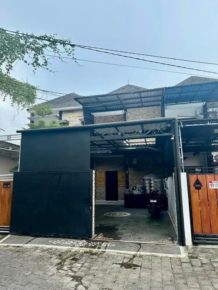 dijual rumah lantai 2 taman giri nusa dua