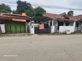DIJUAL RUMAH + 1 KIOS DI JALAN UTAMA