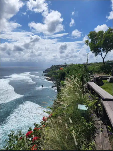 tanah murah tebing laut 65 are disebelah Ritual pecatu