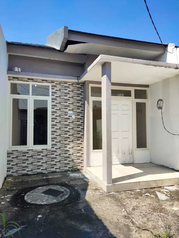 4 Unit Rumah Baru siap Huni di Medokan Ayu, Rungkut, SBY Timur