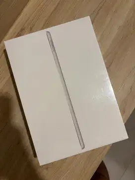 iPad 9th Gen Silver 64 Gb