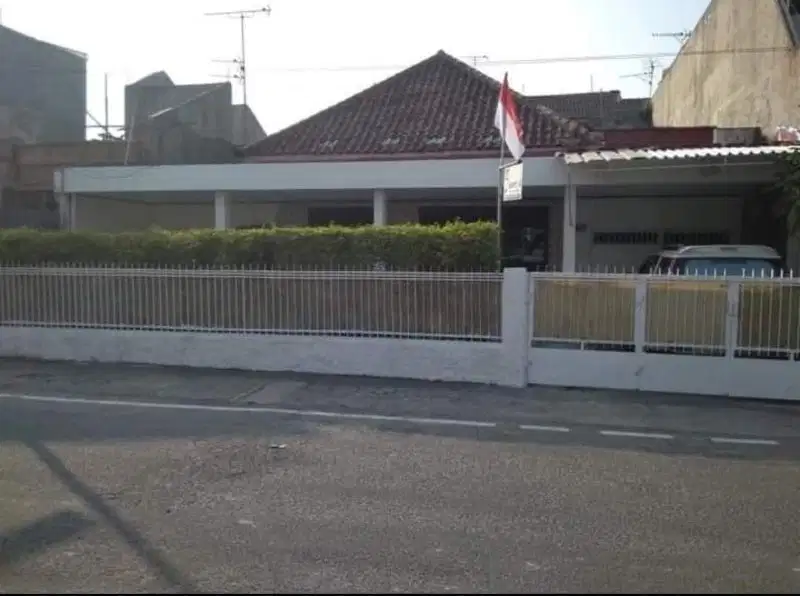 Dijual Rumah Di Jalan Kapuas Daerah Cideng Barat