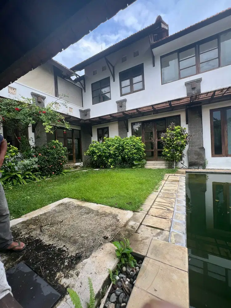 Tanah Petitenget Kuta Bali Bonus Bangunan