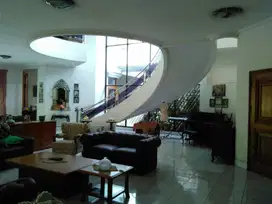 Dijual! Rumah Luas Siap Huni Lingkungan Sejuk di Cipaku Setiabudi