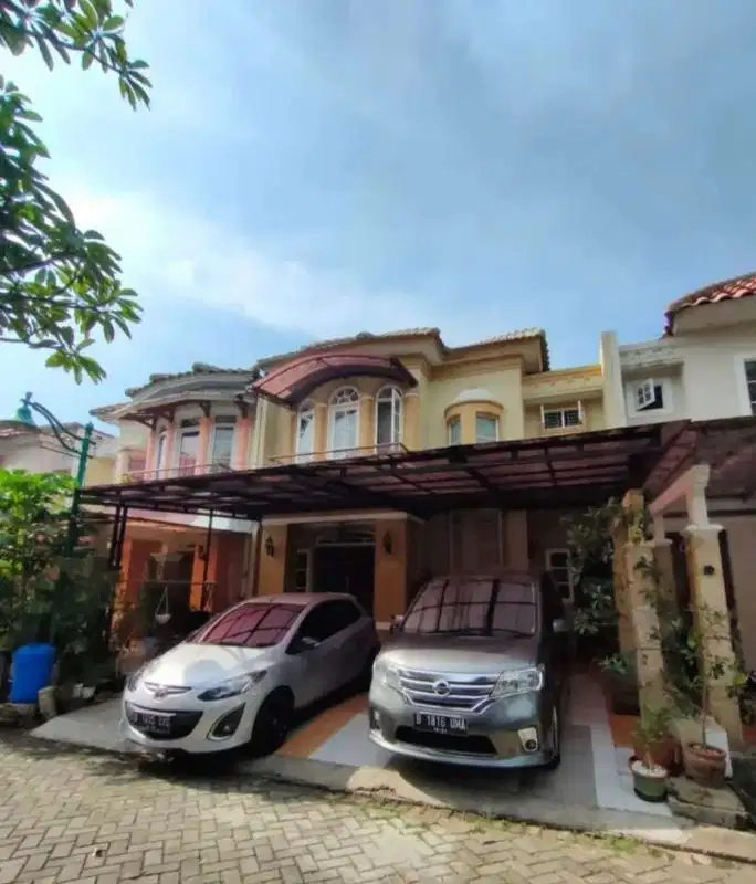 Dijual Rumah Mewah Dlm Perumahan Rafles Hills Cibubur