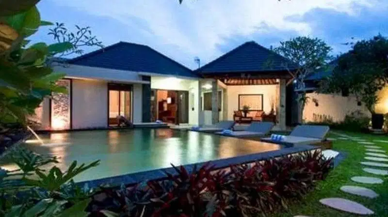 Dijual rumah lantai 1 lokasi seminyak