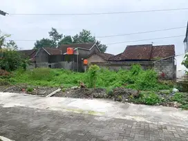 Miliki Tanah Dekat Pasar Gentan, Jl. Surirejo Sleman
