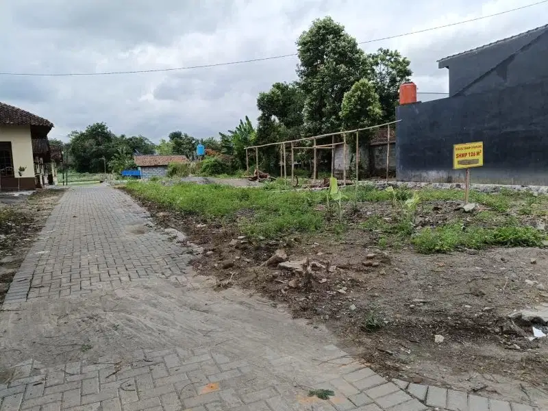 DIJUAL TANAH KAVLING DEKAT HYATT