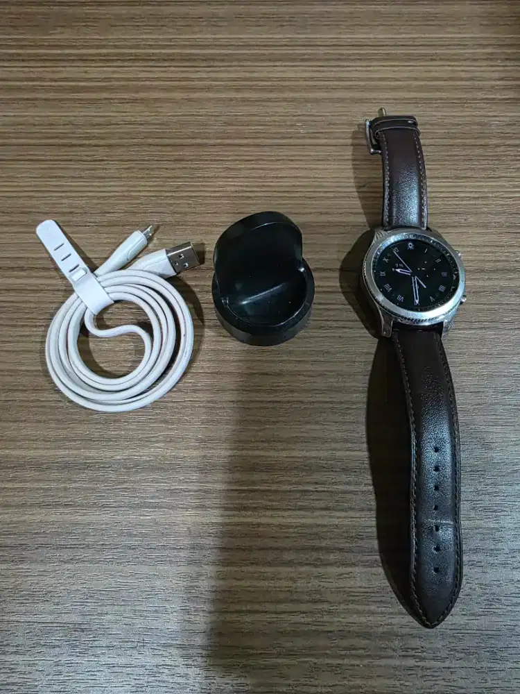Samsung Gear S3 Classic, Smart Watch, Normal, Murah