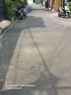 Dijual Rumah 2 Lantai Siap Huni Dukuh Zambrud