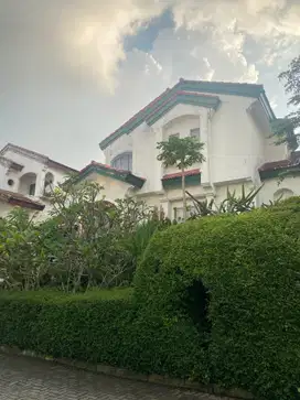 RUMAH MEWAH JARANG ADA SIAP HUNI DI DAGO TUBAGUS ISMAIL BANDUNG