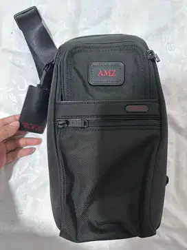 jual tas TUMI alpha compact sling like new 100% ori