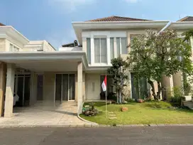 Rumah mewah furnish Larizwood  pakuwon indah surabaya barat