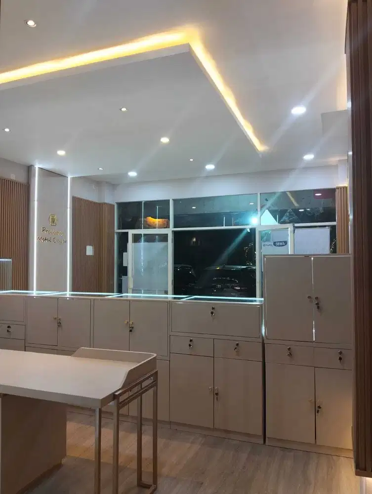 Disewakan ruko 4 lantai di east COAST Pakuwon city surabaya