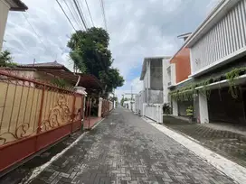 Jual cepat Tanah ring 1 UGM di Pogung cocok Investasi Kost