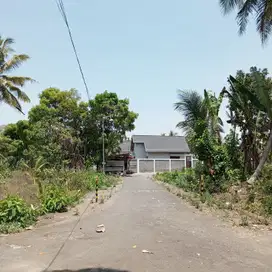 Belakang UII dalam Cluster dijual Murah view merapi , Sertifikat unit