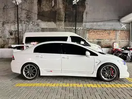 Honda Civic 2011 Bensin