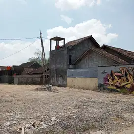 UTARA UGM hanya 2 jutaan di Jl Kaliurang km 9, SHM P siap bangun