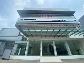 EX SHOWROOM MOBIL DI DANAU SUNTER UTARA