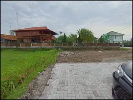 Tanah Strategis Dekat Monumen Jogja Kembali  di Lojajar Sleman