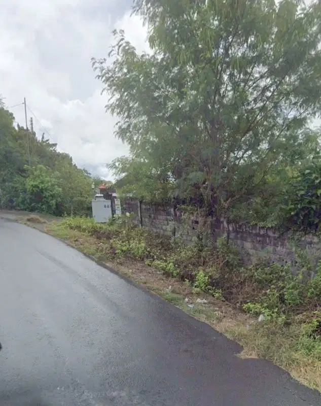 Jual cepat tanah strategis komersial hook Goa Gong Jimbaran Bali