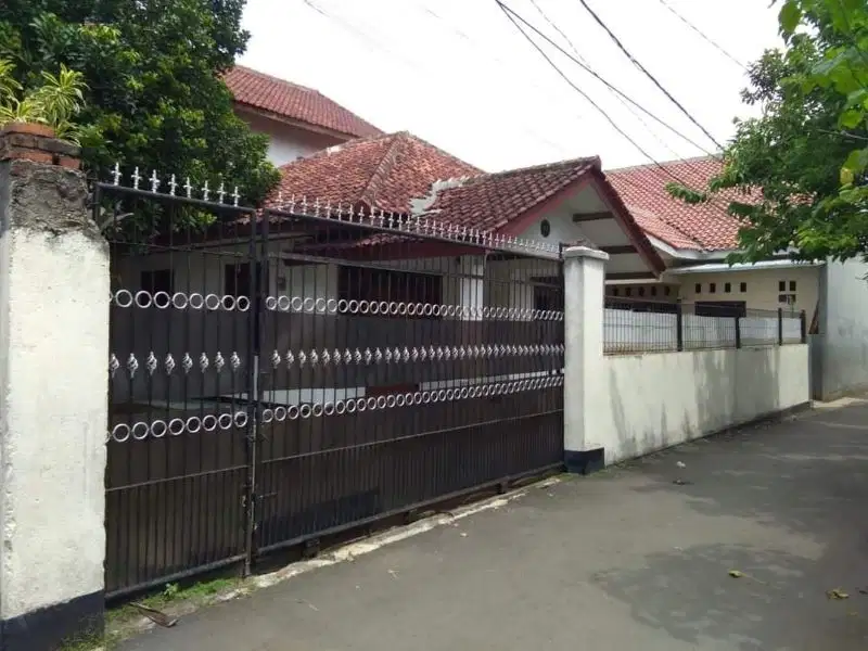DIJUAL BU CEPAT RUMAH PALING MURAH DI JAGAKARSA JAKSEL