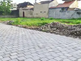 Barat Indoluxe Hotel, Dijual Tanah di Jl. Tegal Melati Sleman