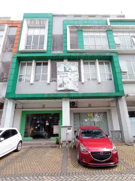 Dijual Cepat Ruko 3 Lantai di Daerah Summarecon Serpong Tangerang