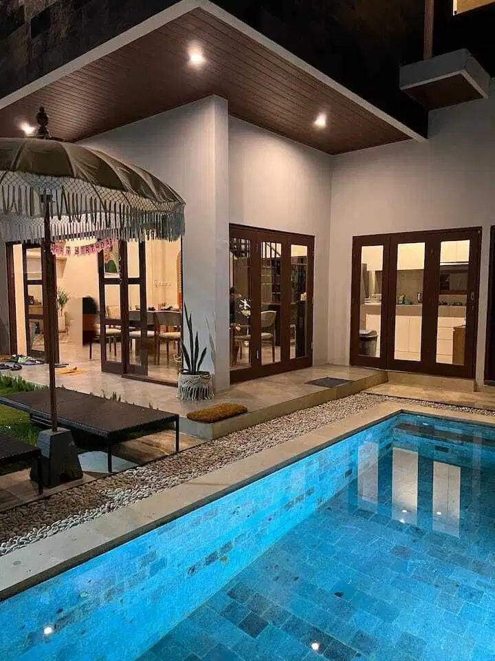 dijual villa minimalis modern lantai 2 munggu