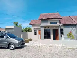Rumah baru bangunan minimalis dekat Solobaru