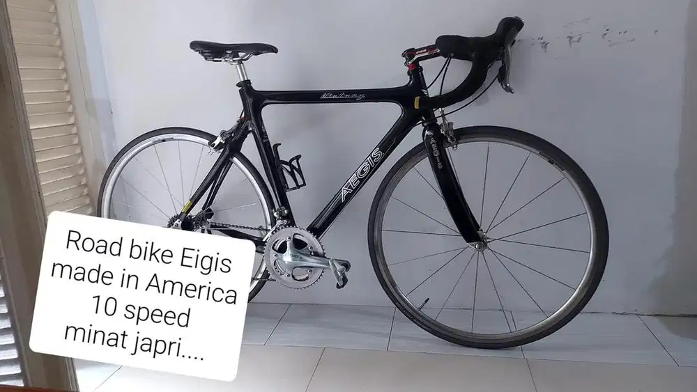 Sepeda road bike AEGIS