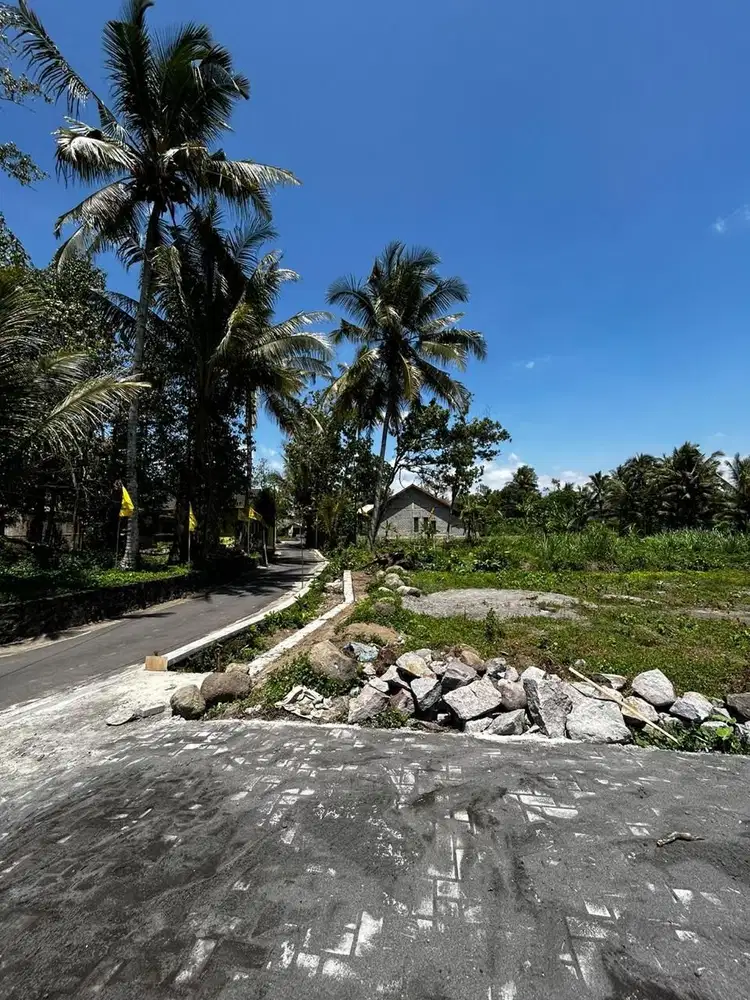 Tanah Jogja view merapi dekat UII Kaliurang, SHM P ready