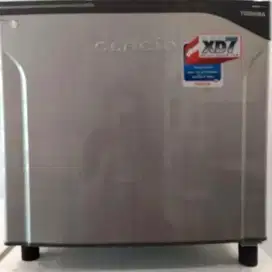 Dijual Kulkas Toshiba Mini Glacio
