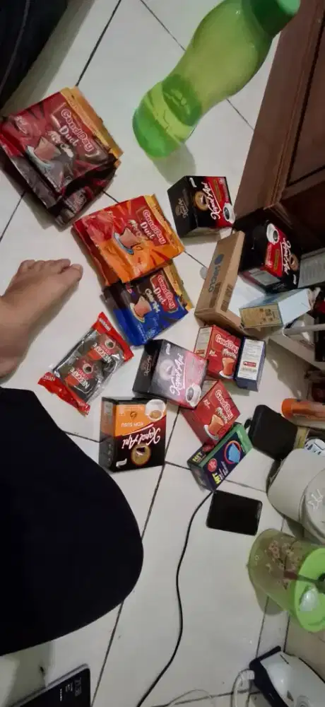 Kopi good day kopi kapal api kopi ABC