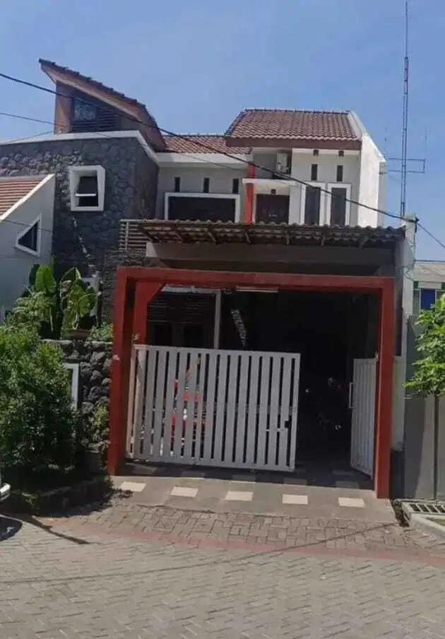 DIJUAL Rumah Gayungsari Barat dekat Masjid Al Akbar LingAsri dekat Tol