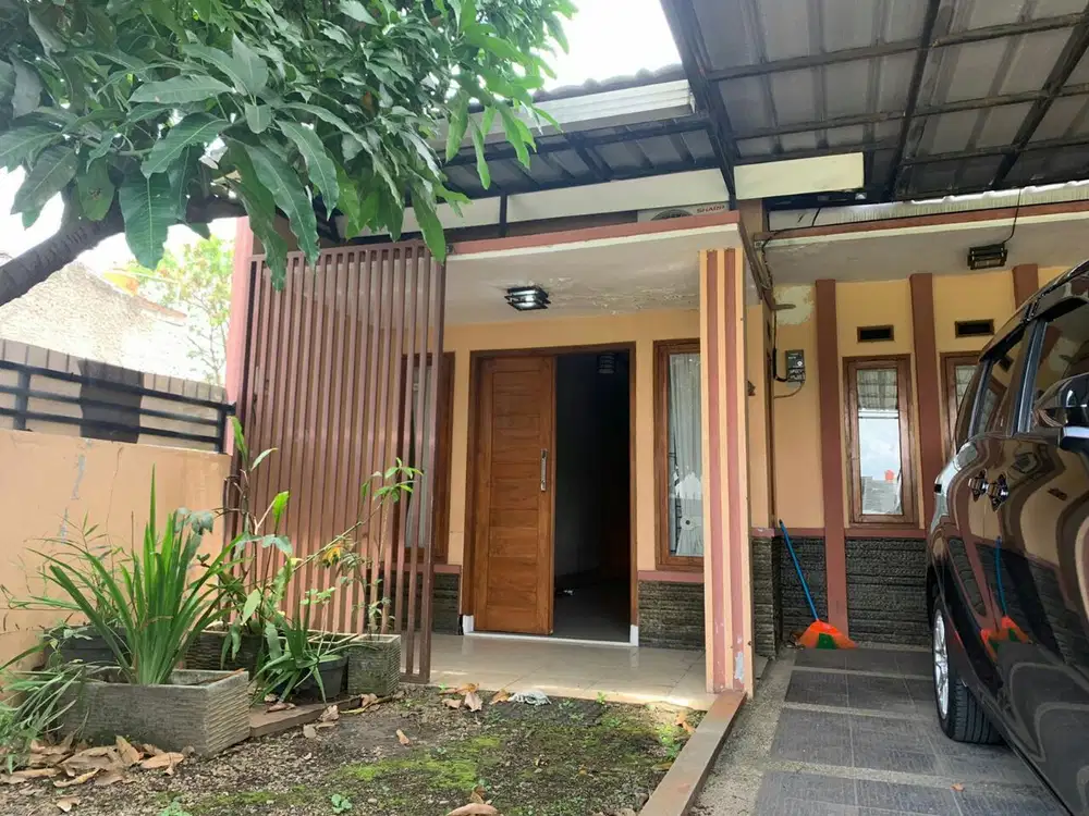 Dijual Rumah Siap Huni Dalam Komplek Cisaranten Kulon Arcamanik